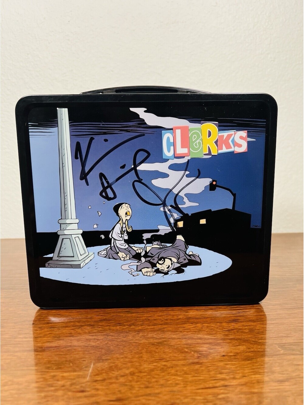 Signed Kevin Smith & Jason Mewes lunch box w/ Brian O'Halloran signature